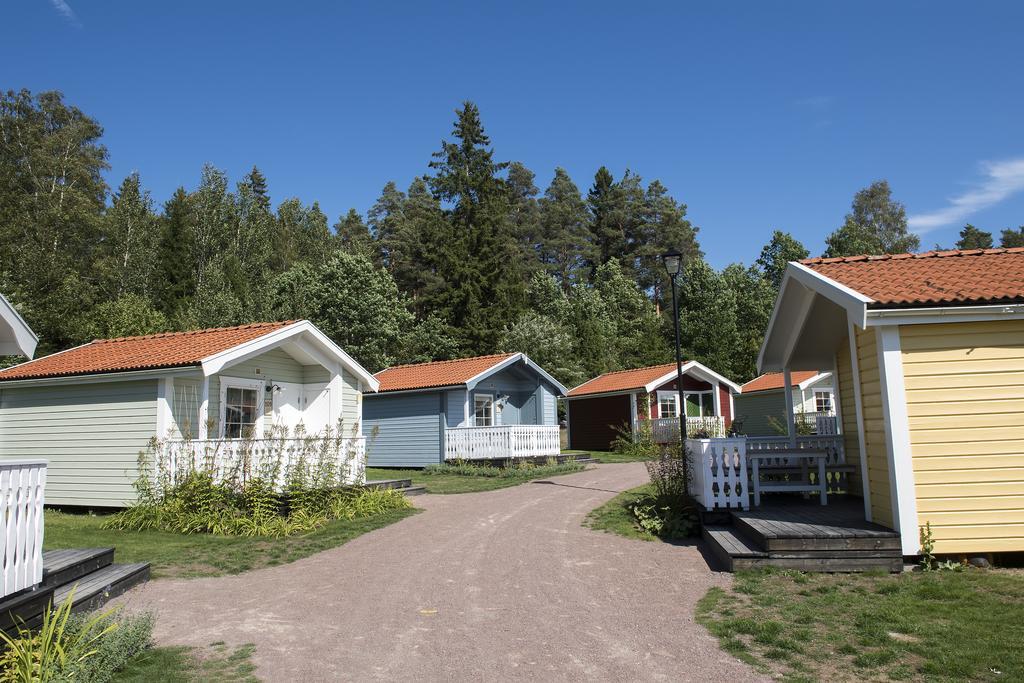 Astrid Lindgrens Vaerlds Gaestboende Vimmerby Buitenkant foto